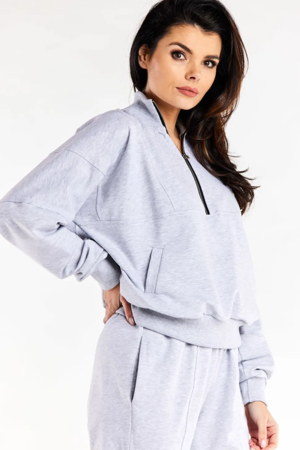 Bluza damska dresowa ze stójką - szara