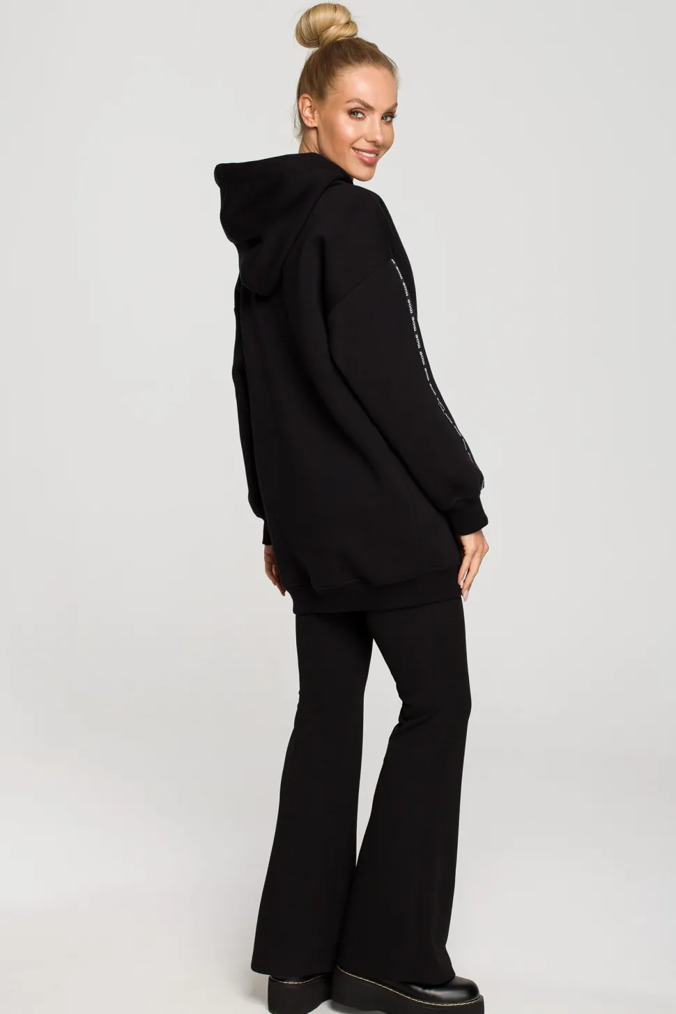 Bluza oversize z lampasami i kapturem - czarna