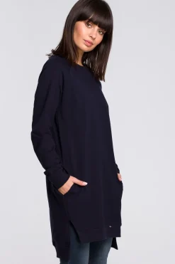 Bluza - tunika z rozcięciami po bokach i ściągaczem na dole - granatowa