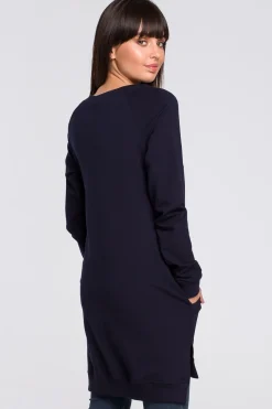 Bluza - tunika z rozcięciami po bokach i ściągaczem na dole - granatowa