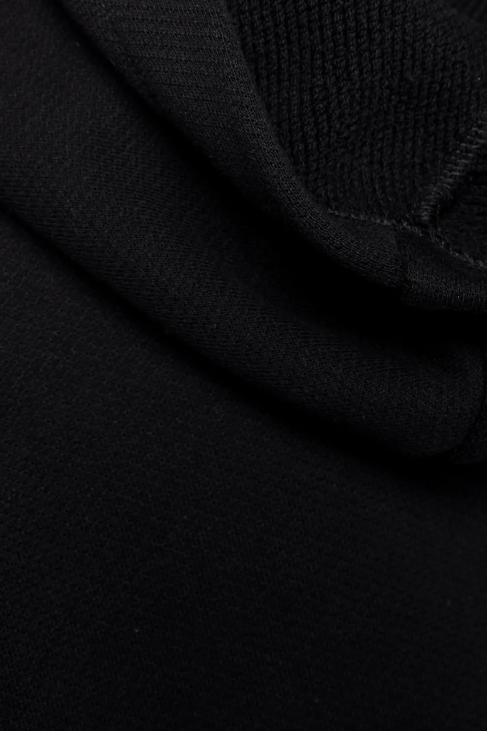 Bluza unisex z kieszenią kangurek i kapturem - czarna