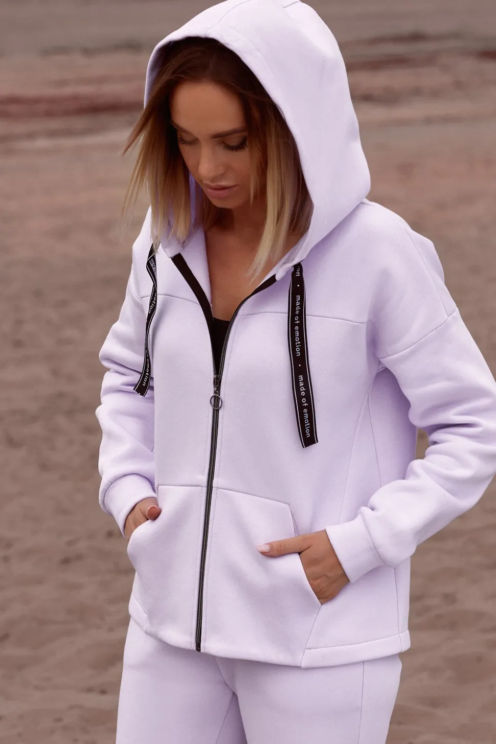 Bluza z kapturem zasuwana na zamek - liliowa