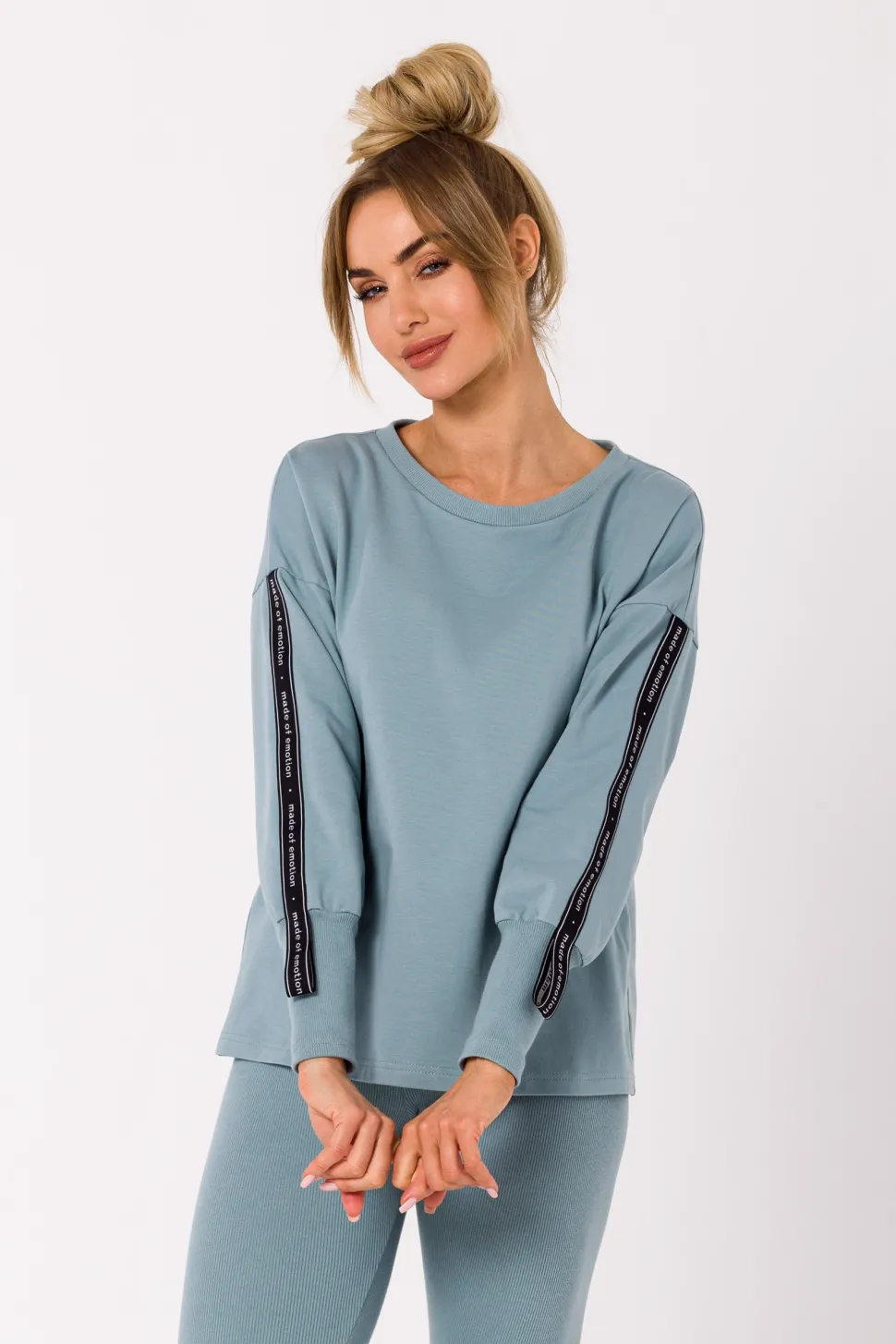 Bluza z lampasami na rękawach - agawa
