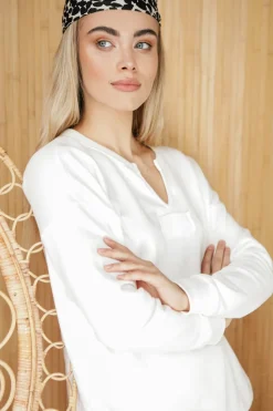 Bluza z wycięciem w dekolcie - ecru