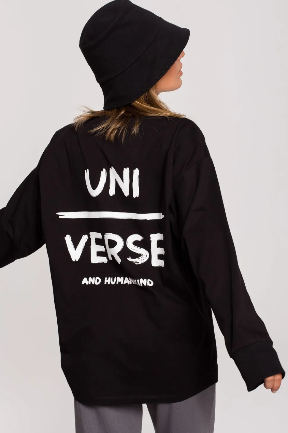 Bluzka longsleeve z nadrukiem - czarna