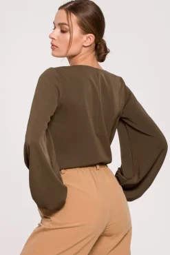 Bluzka z szerokimi rękawami i dekoltem - khaki