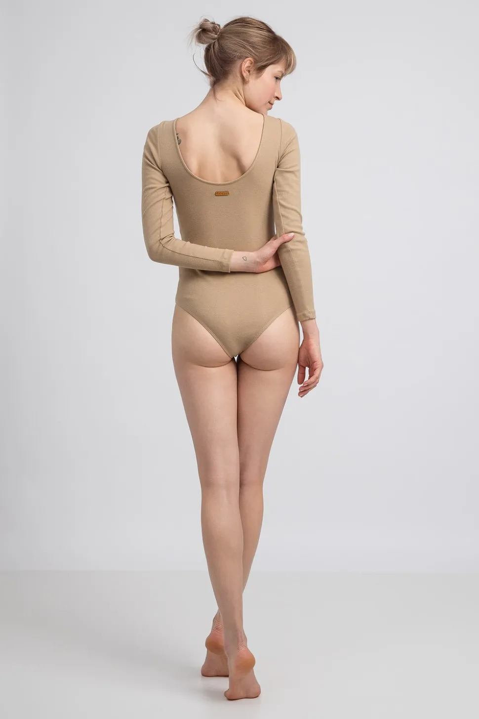 Body prążkowane z długimi rękawami - cappuccino
