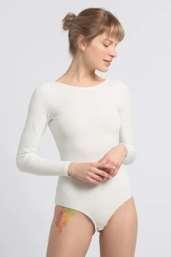 Body prążkowane z długimi rękawami - białe