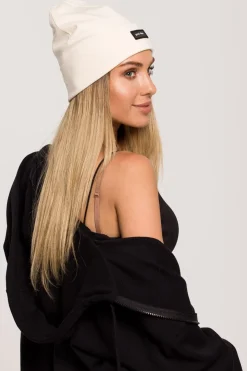Czapka beanie unisex z naszywką good vibes - śmietankowa