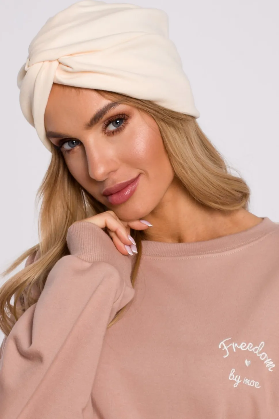 Czapka typu turban - śmietankowa