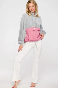 Luźna bluza pluszowa z kieszenią - model 2