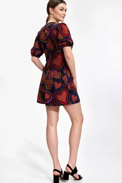 Rozkloszowana sukienka mini z dekoltem V - wzór 136