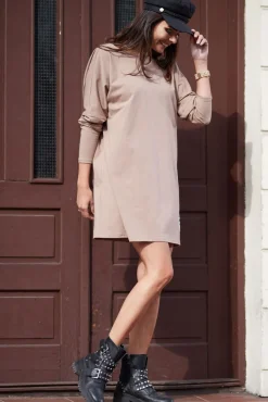 Sukienka mini oversize - beżowa