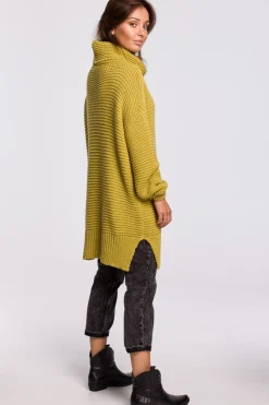 Sweter oversize z golfem - limonkowy