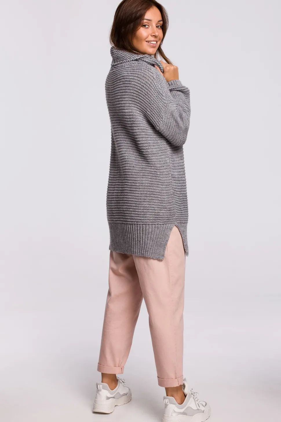 Sweter oversize z golfem - szary melanż