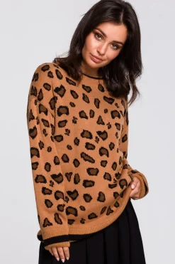 Sweter w lamparcie cętki - model 4