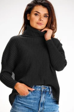 Sweter z golfem - czarny
