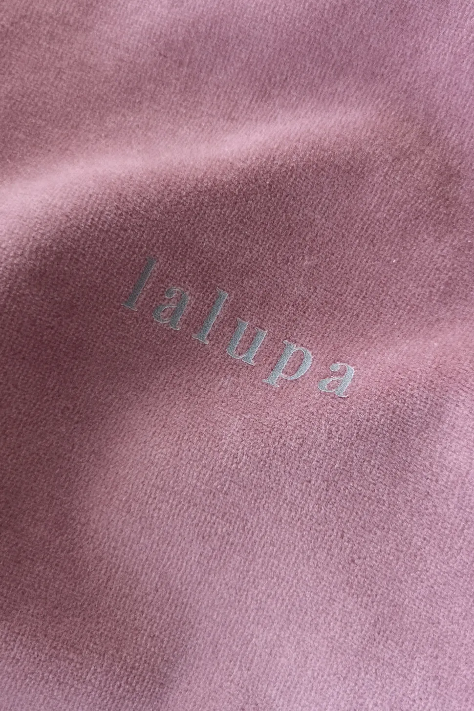 Welurowa bluza z wypustką - brudny róż