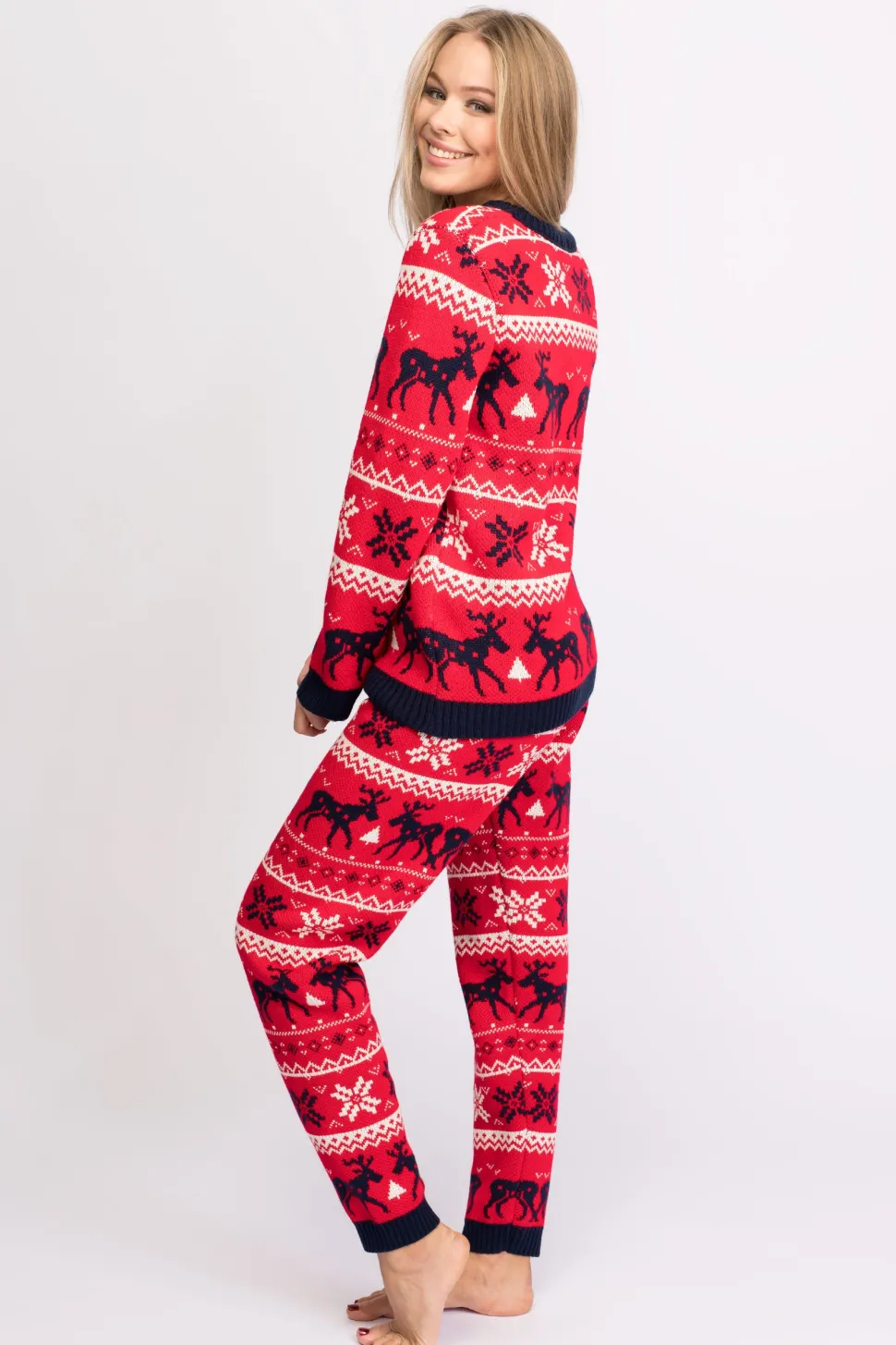 Świąteczny sweter w renifery - czerwony